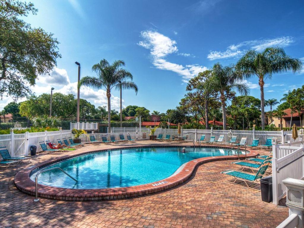 4330 Shorewalk Lakeview Condo Close To Img And Beach Bradenton Exterior photo